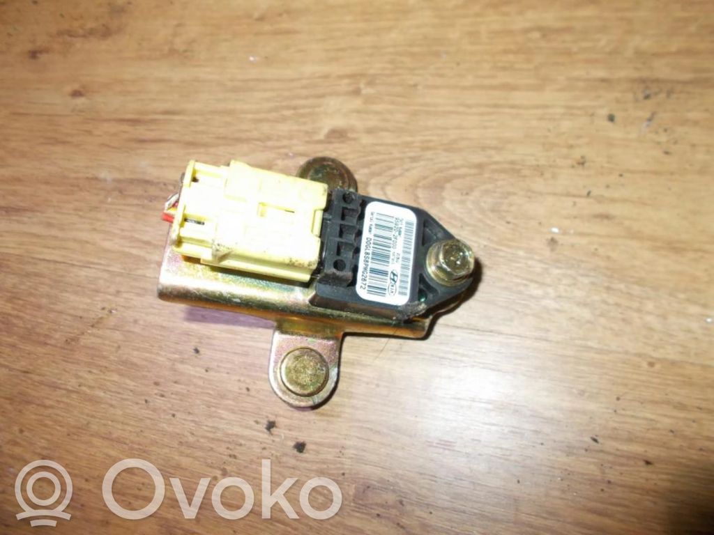 KIA Sedona Senzor impact/declanșare airbag 