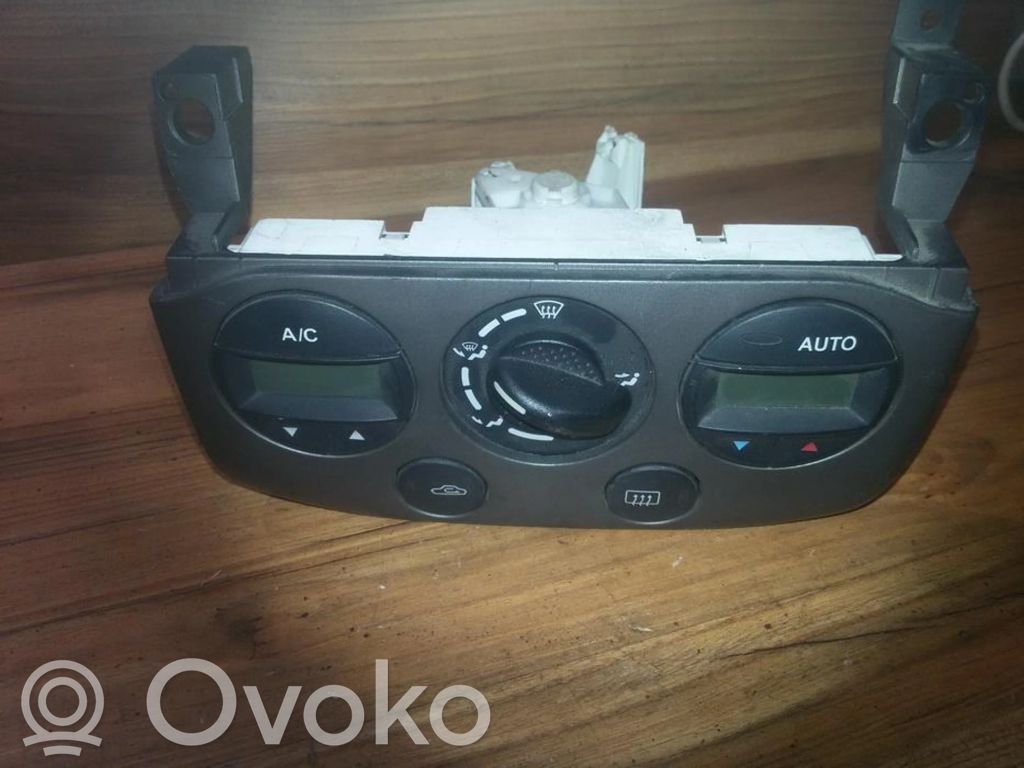 Nissan Primera Panel klimatyzacji 