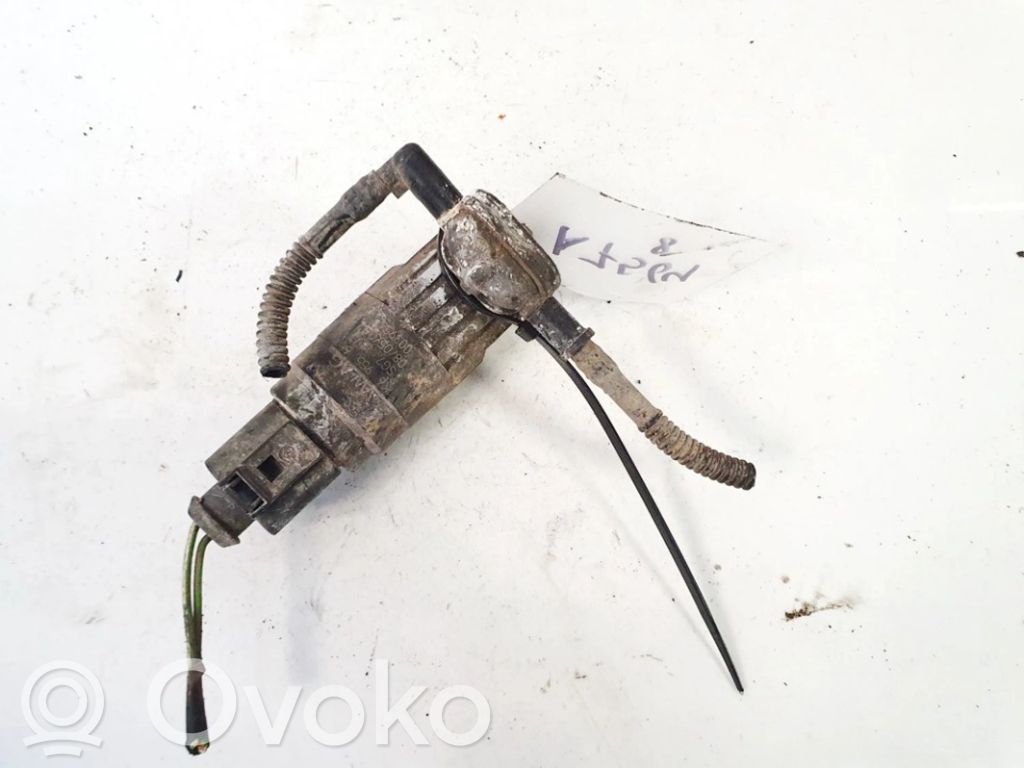 Skoda Octavia Mk2 (1Z) Pompe de lave-glace de pare-brise