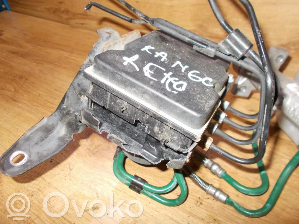 Citroen Xsara Picasso Bomba de ABS 