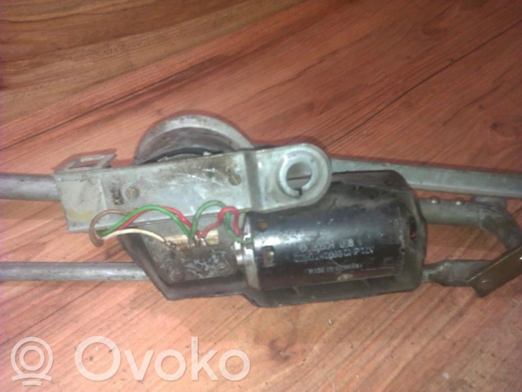 Motor del limpiaparabrisas   0390241093,0390241093