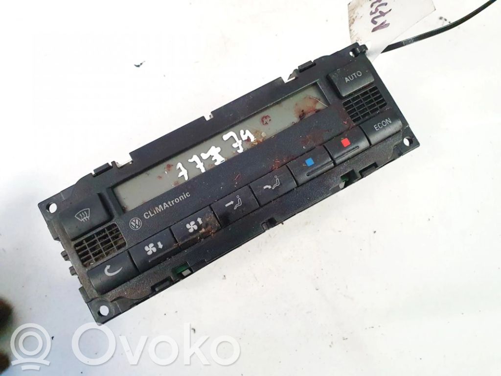 Volkswagen PASSAT B5.5 Centralina del climatizzatore