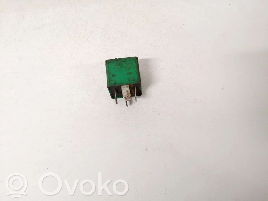 Altri relè   93BG13A025AA,V23136A1X2,93BG13A025AA,V23136