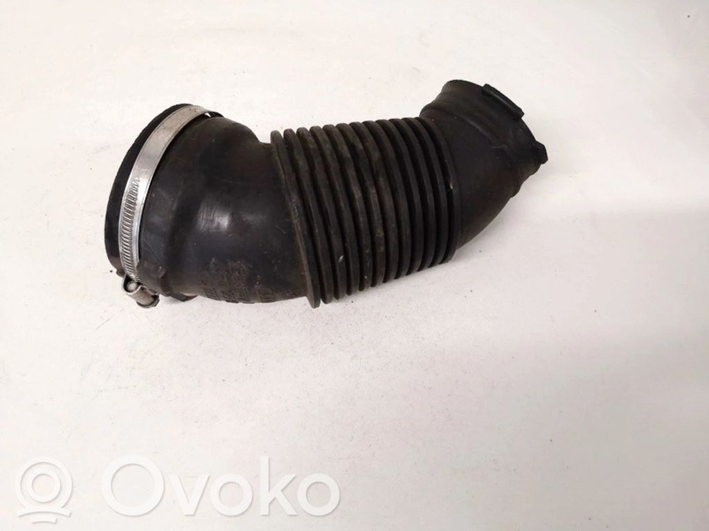Audi A6 S6 C6 4F Ilmanoton letku 