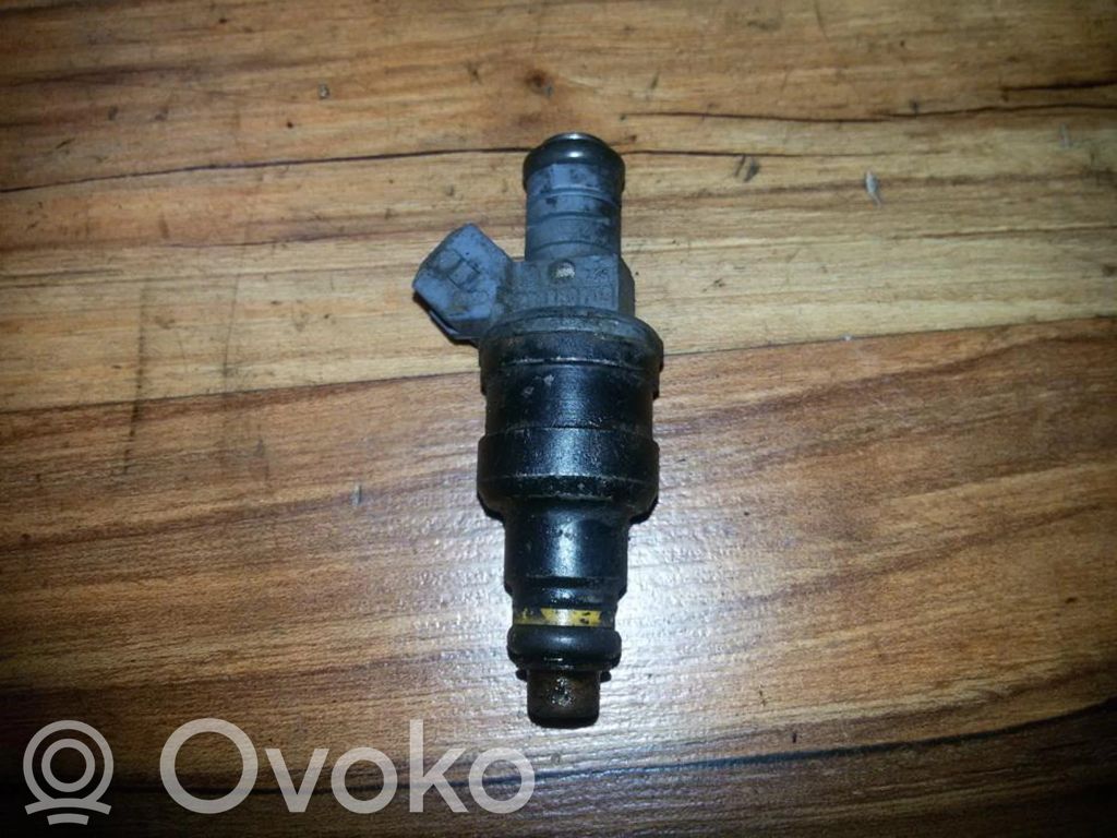 Inyector de combustible   0280150703,0280150703