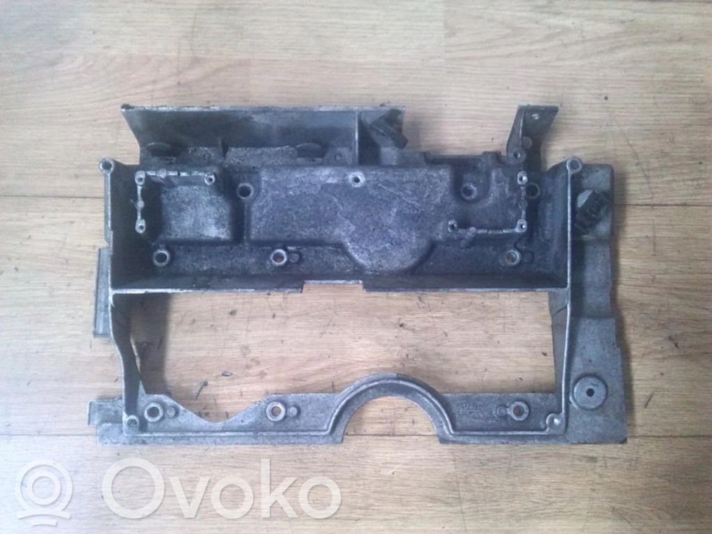 Volvo S40, V40 Vārstu vāks 