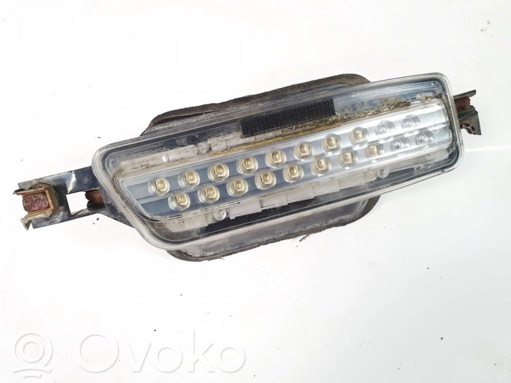 Subaru Legacy Troisième feu stop