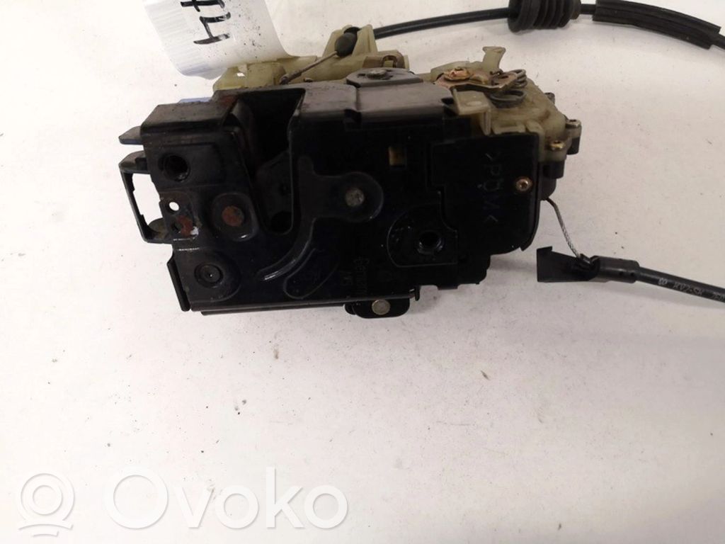 Volkswagen Polo Încuietoare ușă față 