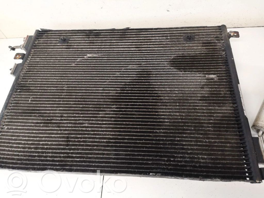 Radiateur condenseur de climatisation