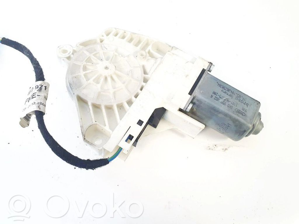 Silnik regulatora szyby drzwi przednich   8K0959802A,1101963375200,1101963375200,8K0959802A