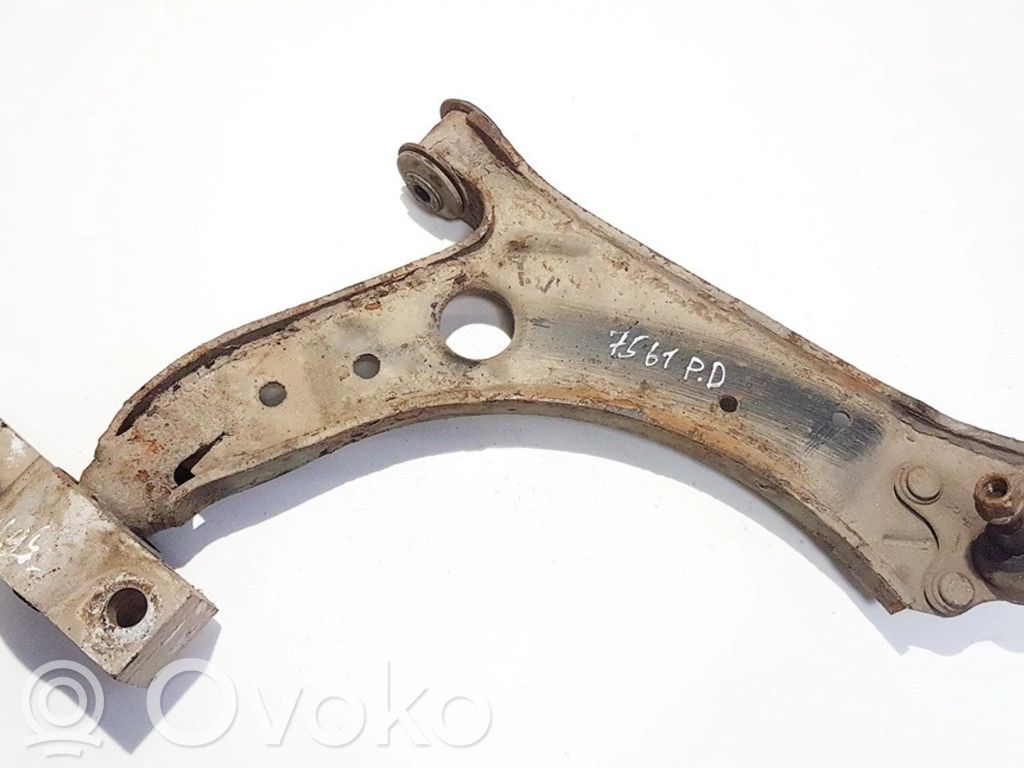 Querlenker Achsschenkel vorne   1K0407190E,1K0407190E