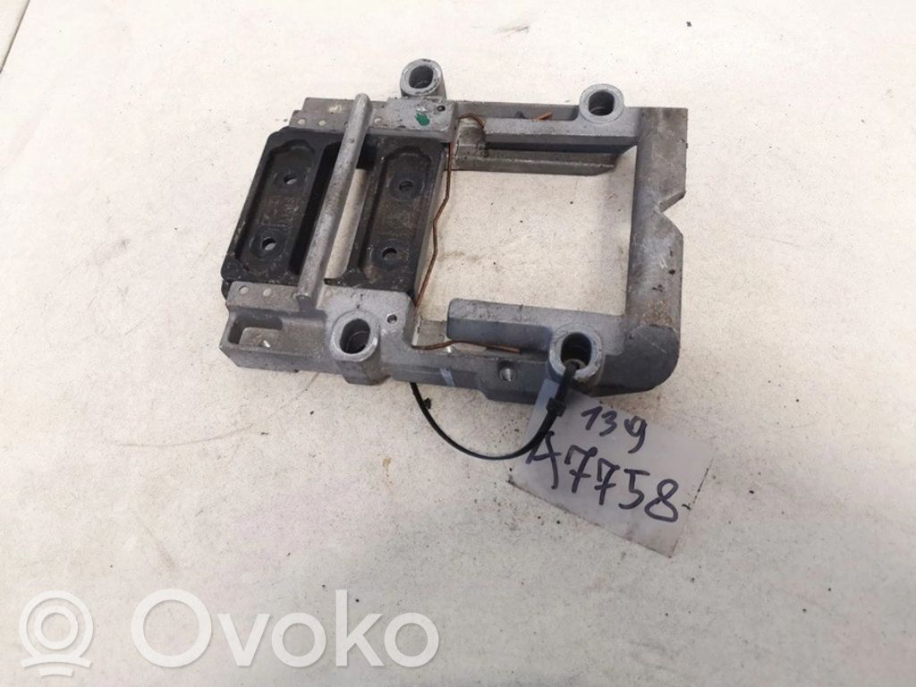 Volkswagen PASSAT B5 Muu ulkopuolen osa 