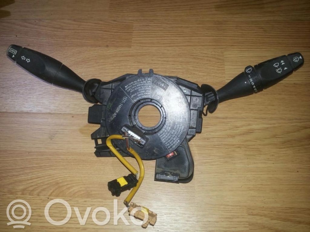 Ford Mondeo Mk III Leva/interruttore dell’indicatore di direzione e tergicristallo