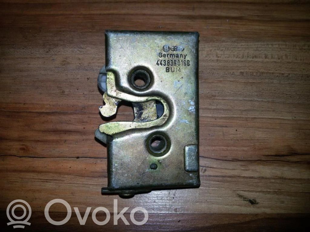 Audi 100 200 5000 C3 Takaoven lukko 