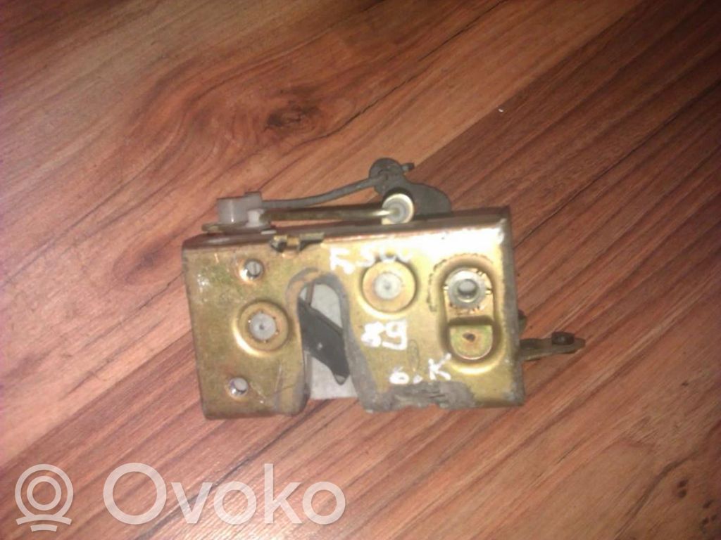 Ford Scorpio Takaoven lukko 