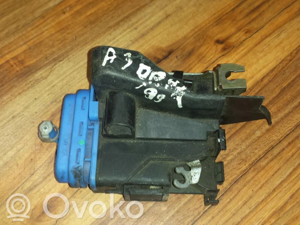 Serrure de porte arrière   8D0839016A,8D0839016A