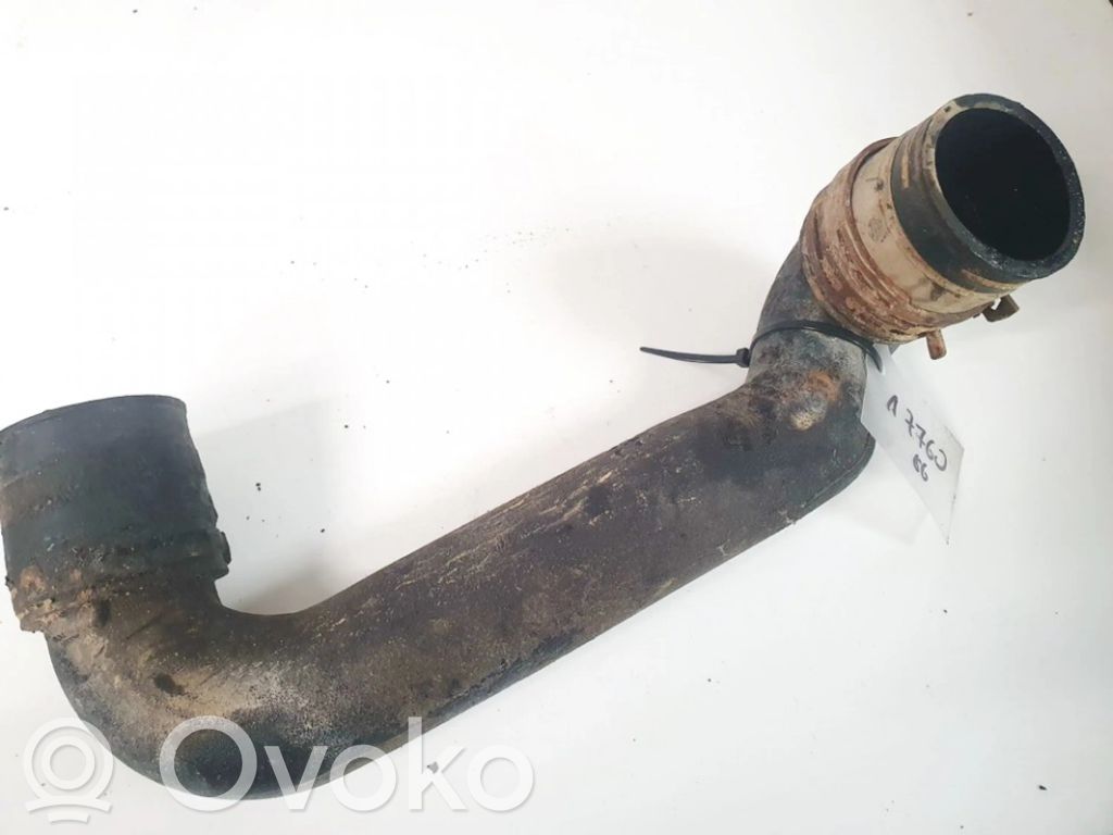 Audi A4 S4 B5 8D Wąż / Rura intercoolera