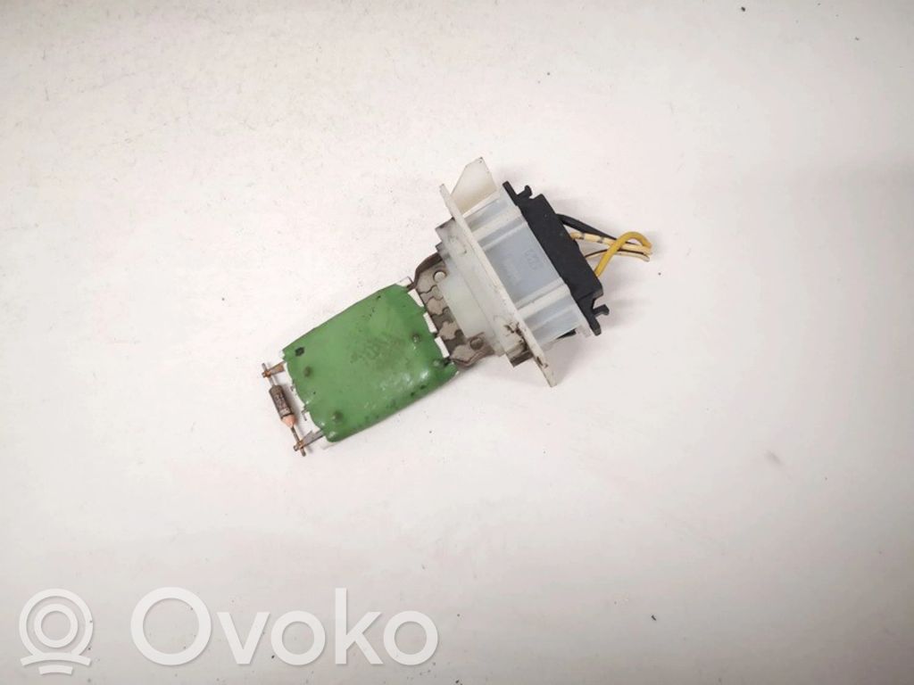 Toyota Aygo AB40 Rezystor / Opornik dmuchawy nawiewu 
