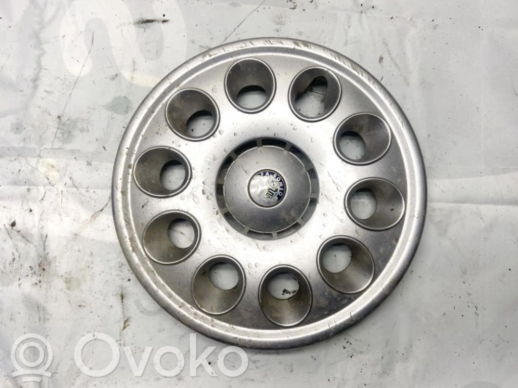 Alfa Romeo 147 R15-pölykapseli 