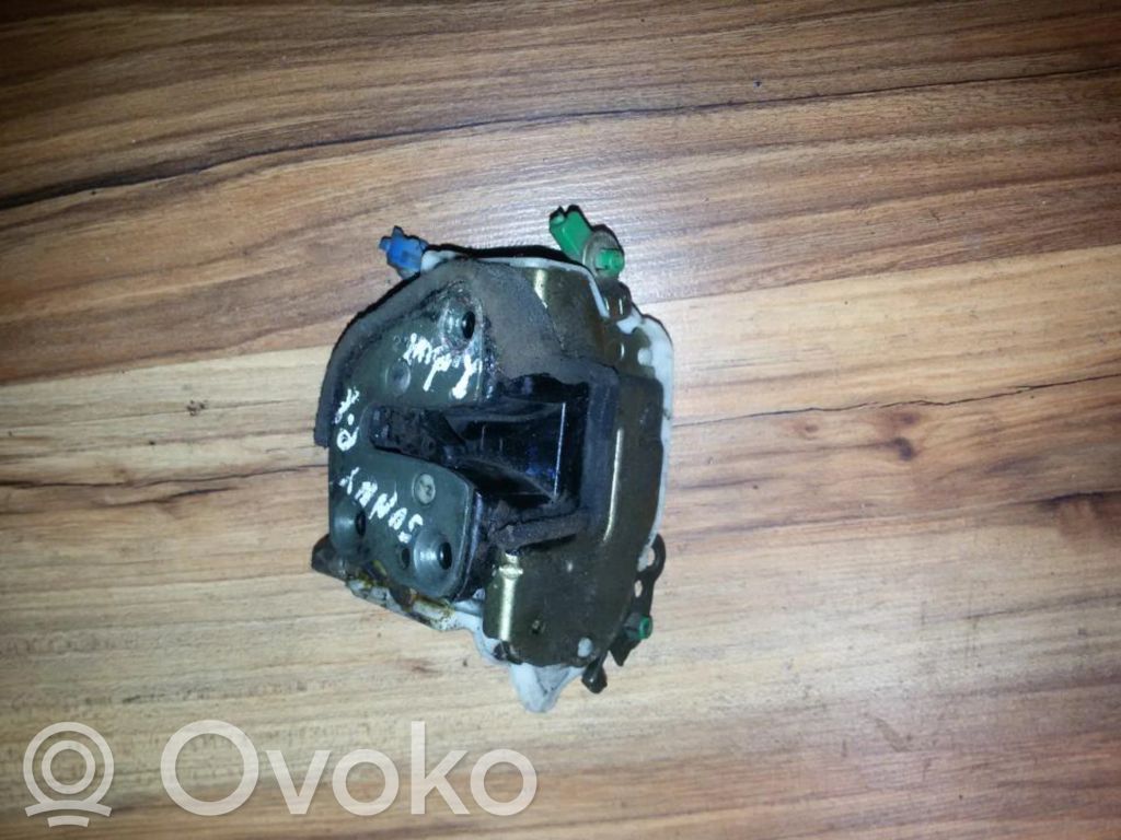 Nissan Sunny Etuoven lukko 