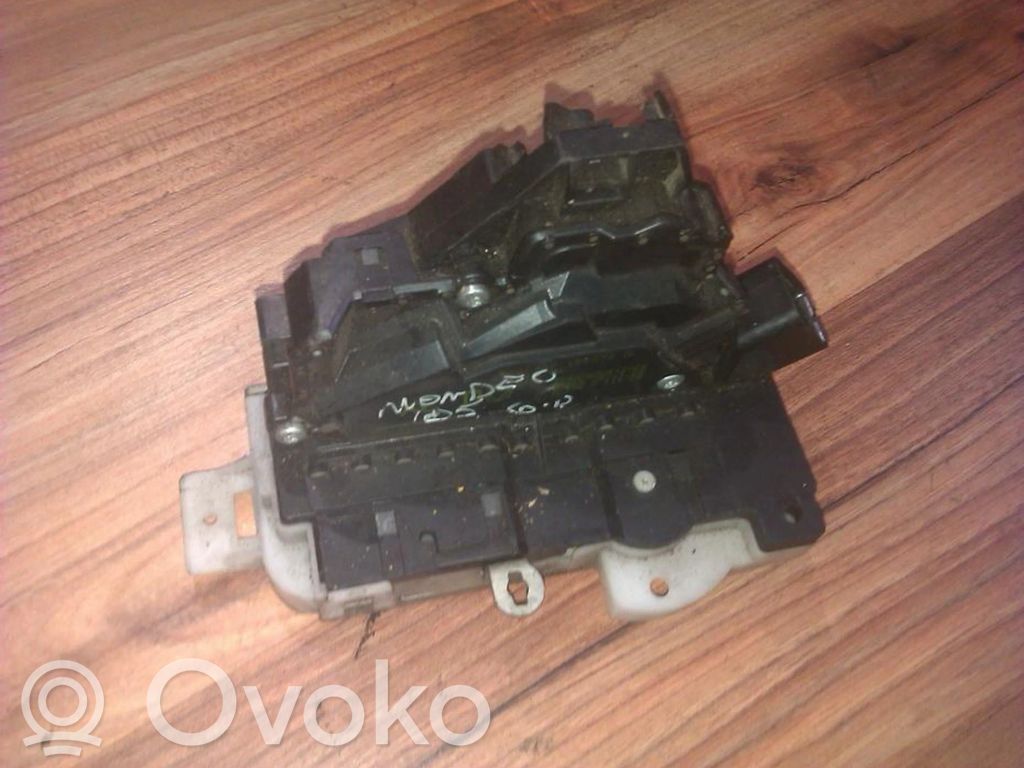 Ford Mondeo Mk III Încuietoare ușă față 