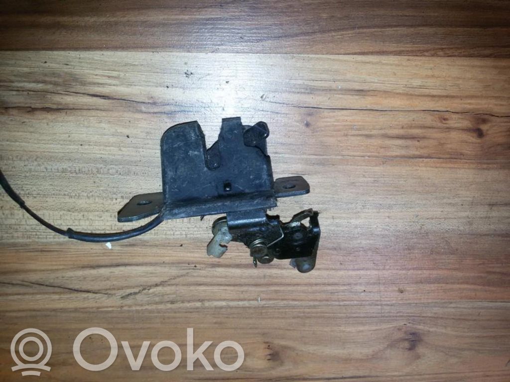 Tailgate/trunk/boot lock/catch/latch
