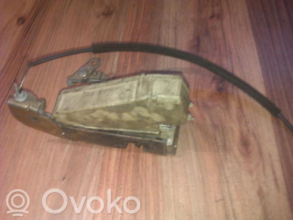 Takaoven lukko   D93BG220A20DC,D93BG220A20DC