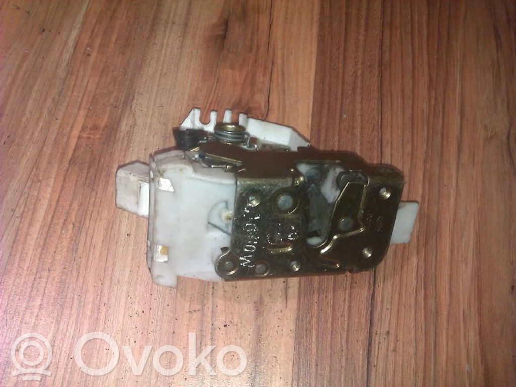 Ford Focus Serratura portiera posteriore