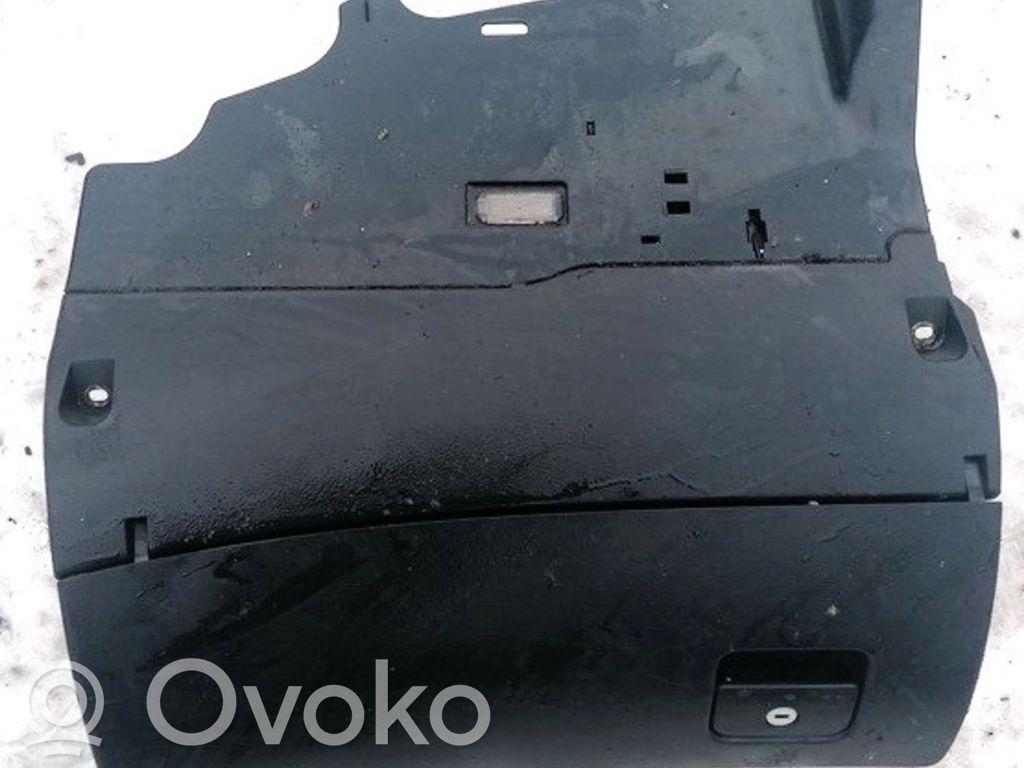 Audi A6 S6 C5 4B Handschuhfach 