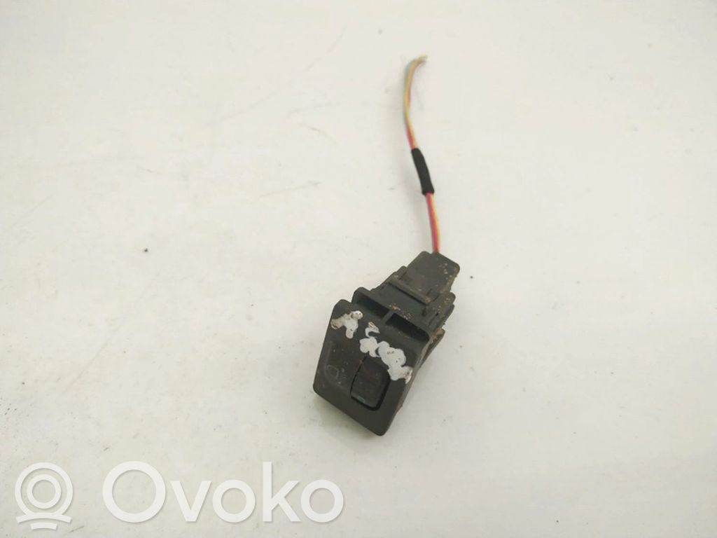 Toyota Yaris Interruttore di regolazione livello altezza dei fari 