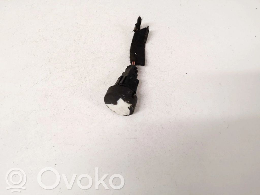 Citroen C3 Botón interruptor de bloqueo de puertas 