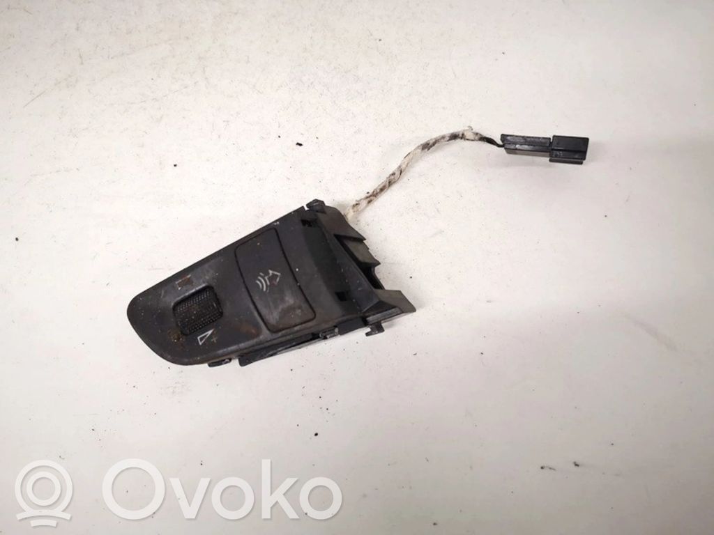Audi A6 S6 C6 4F Boutons / interrupteurs volant 