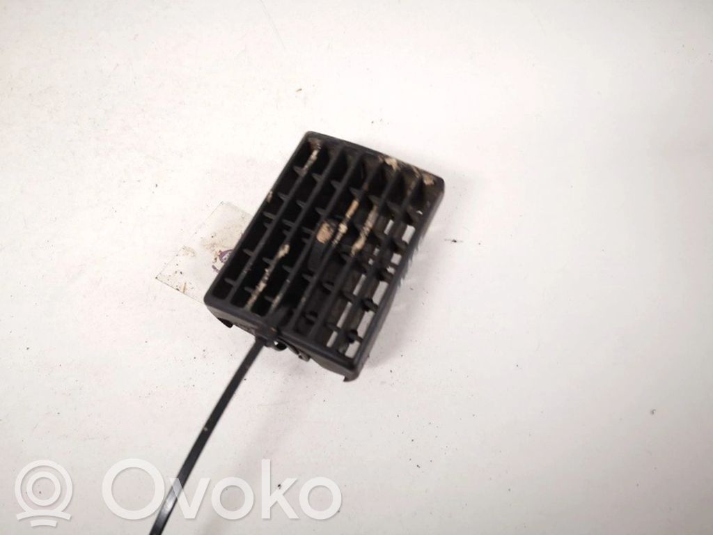 Grilă ventilație centrală   893820971,893820971