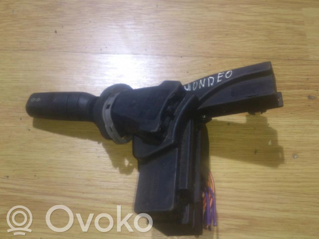 Ford Mondeo MK I Manetă semnalizator 