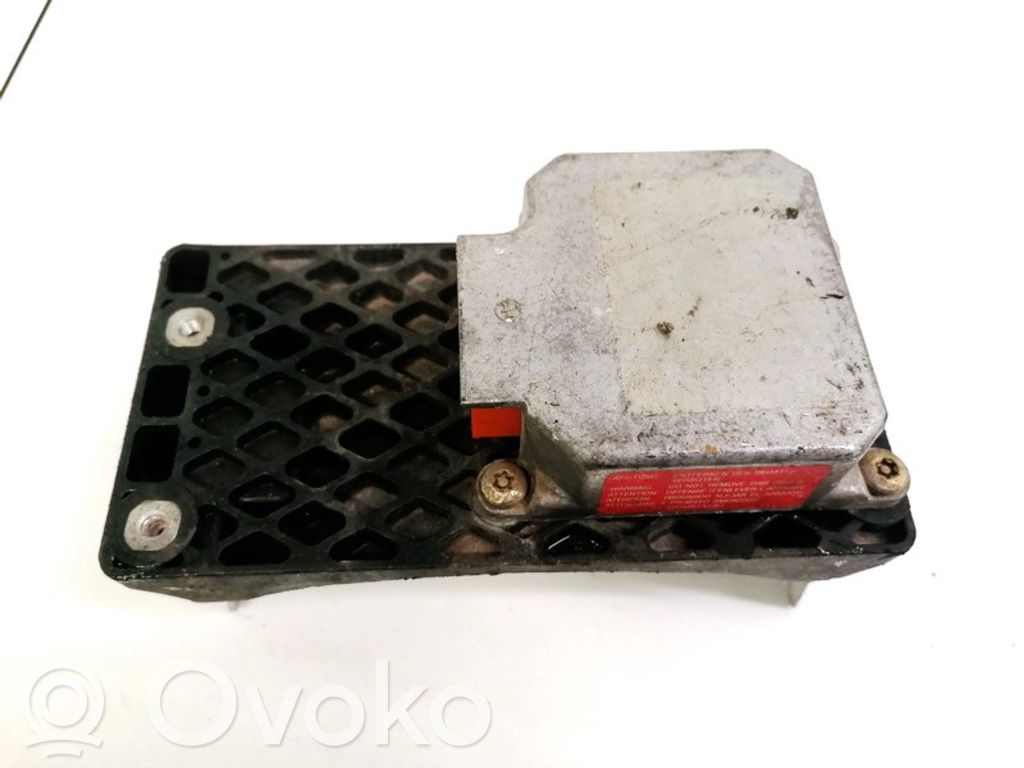 Volkswagen PASSAT B4 Sterownik / Moduł Airbag 