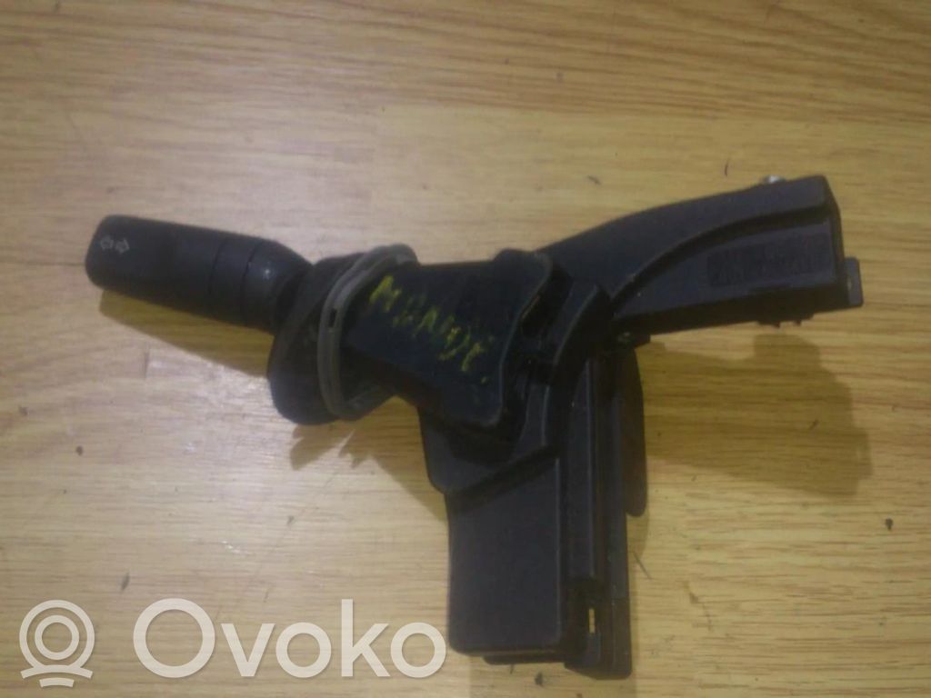 Ford Mondeo MK I Manetă semnalizator 
