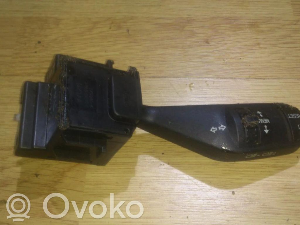 Commodo de clignotant   4M5T13335BD,WITHBC,4M5T13335BD