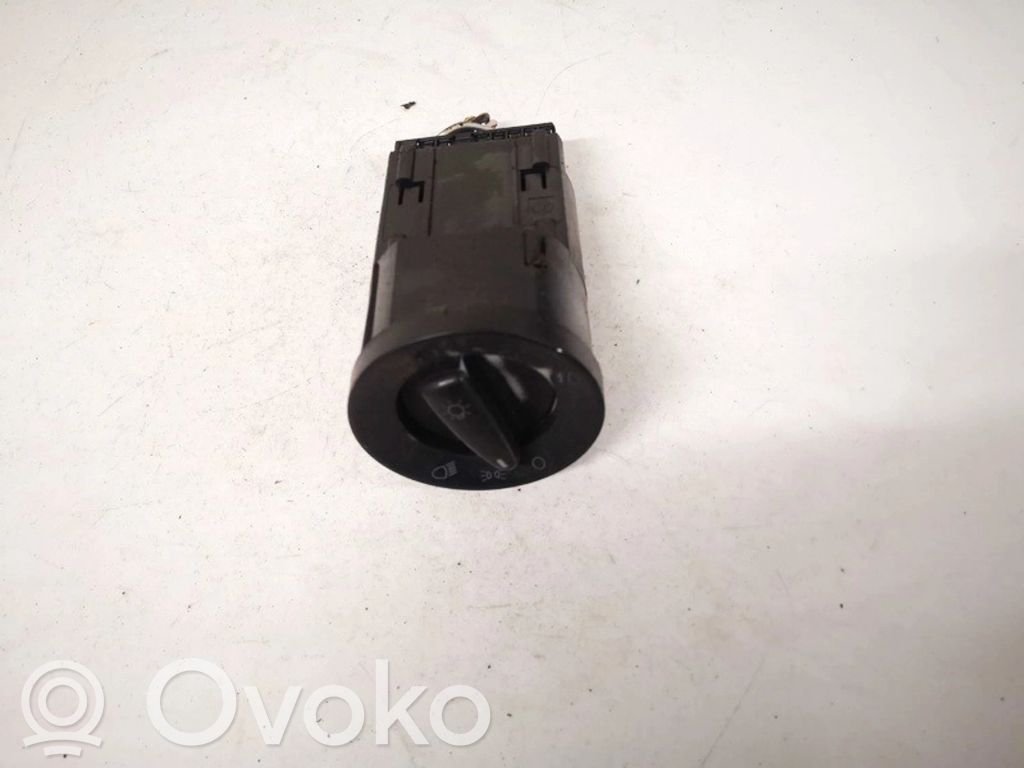 Interruptor de luz   1C0941531,1C0941531