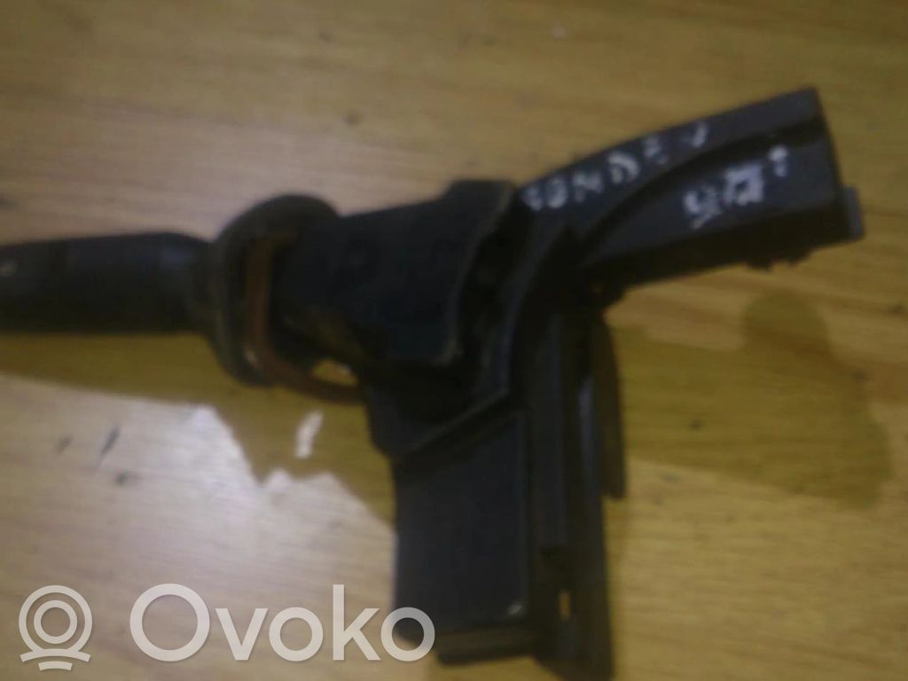 Ford Mondeo MK II Leva indicatori