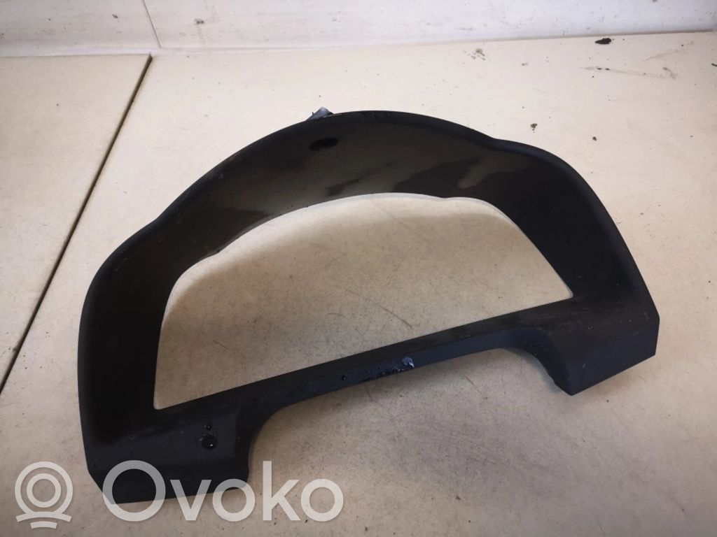 Toyota Corolla Verso AR10 Cornice cruscotto 