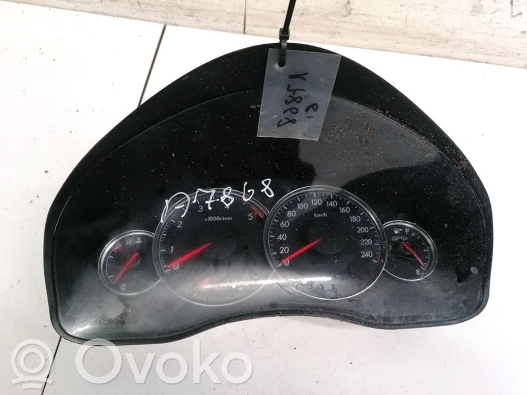 Subaru Outback Licznik / Prędkościomierz 