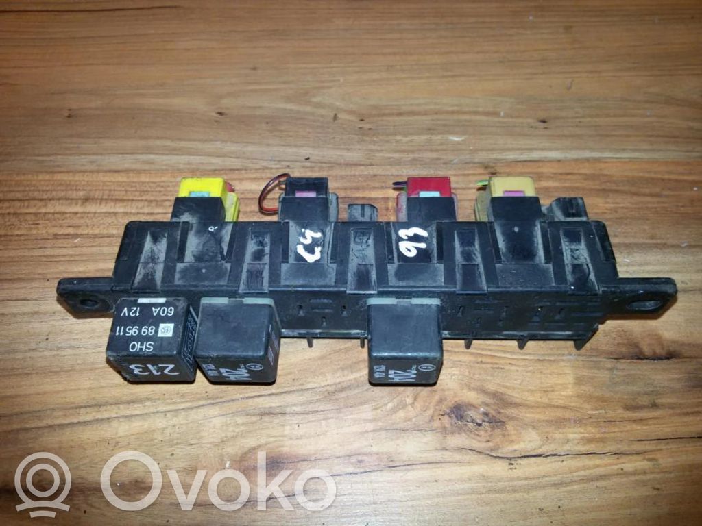 Audi 100 S4 C4 Set cutie siguranțe 