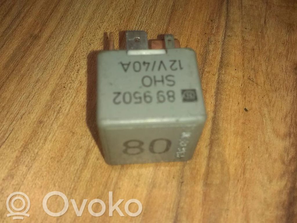 Otros relés   191906383,899502,191906383,899502