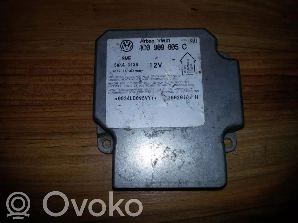 Volkswagen PASSAT B5.5 Centralina/modulo airbag