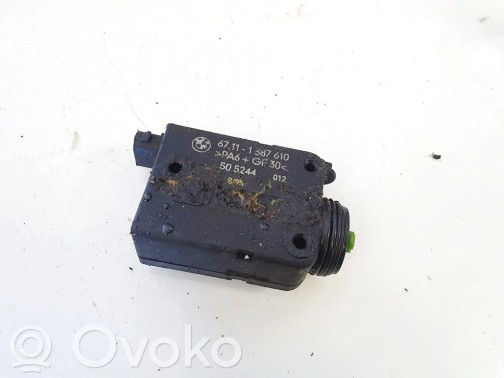 BMW 3 E36 Motor de bloqueo de puertas 