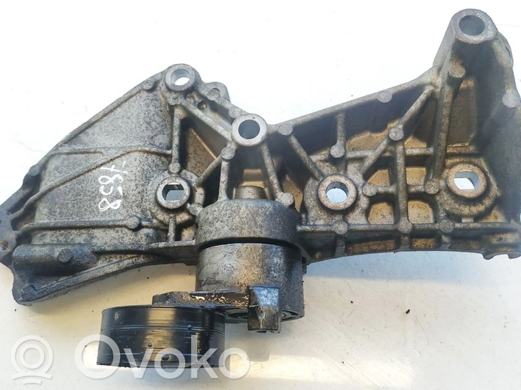 Nissan Qashqai Supporto di montaggio del motore (usato)