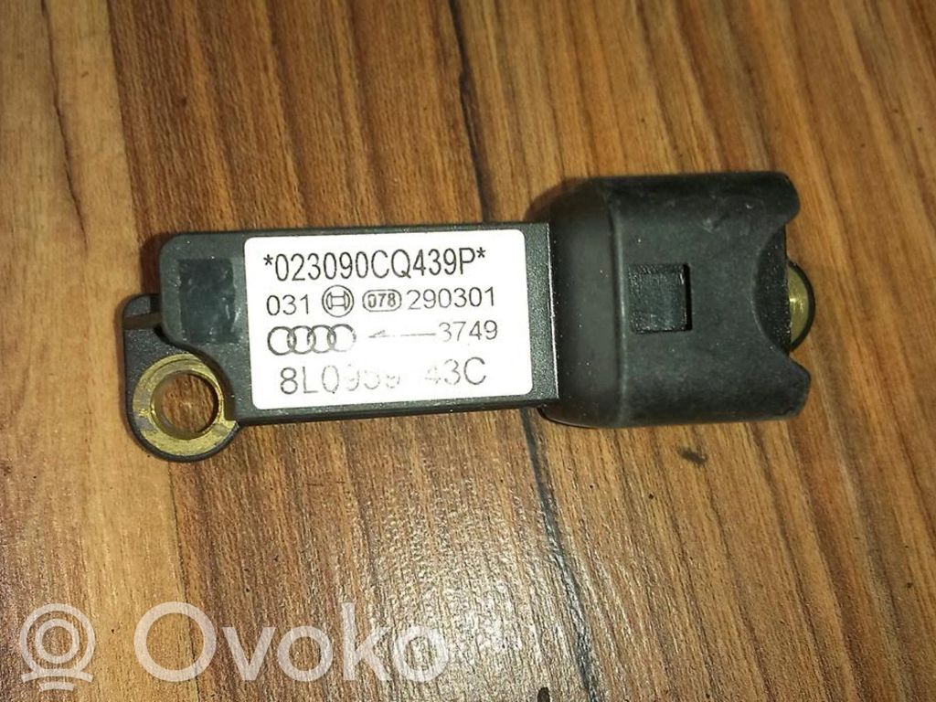 Airbagsensor Crashsensor Drucksensor   8L0959643C,8L0959643C