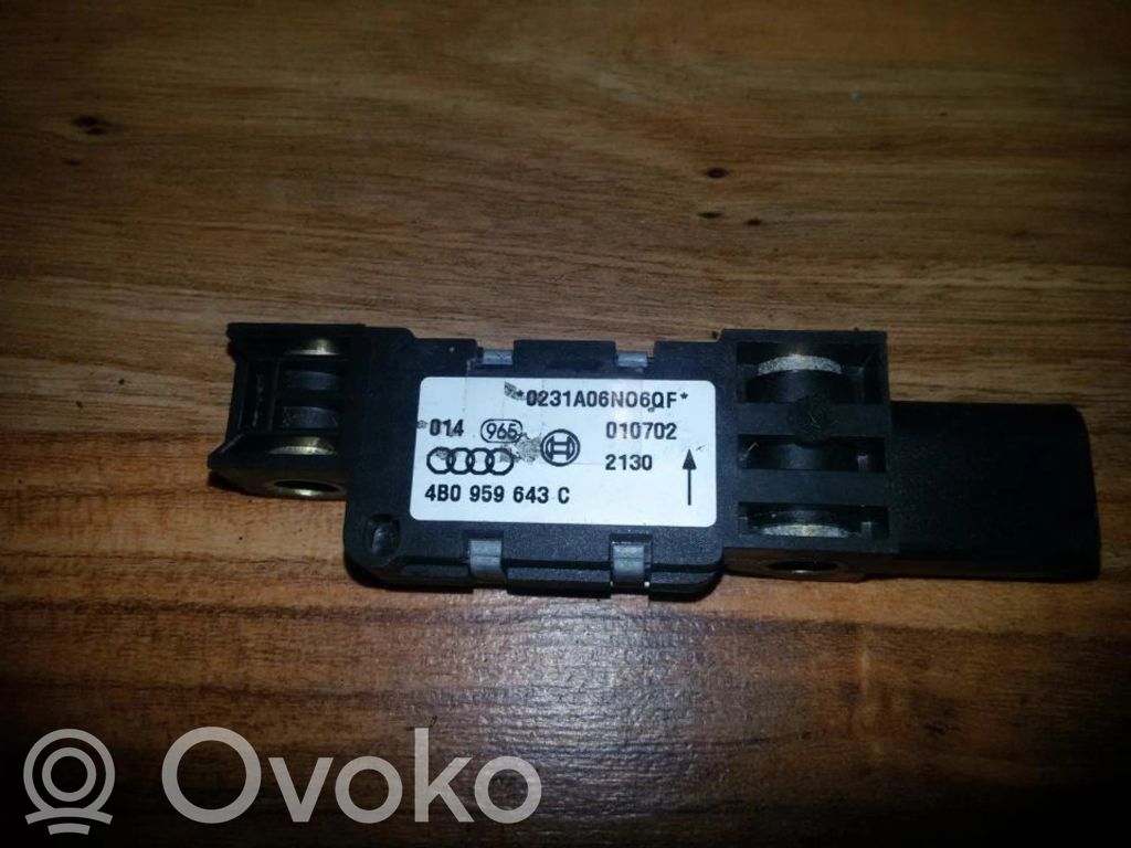 Sensor impacto/accidente para activar Airbag   4B0959643C,4B0959643C