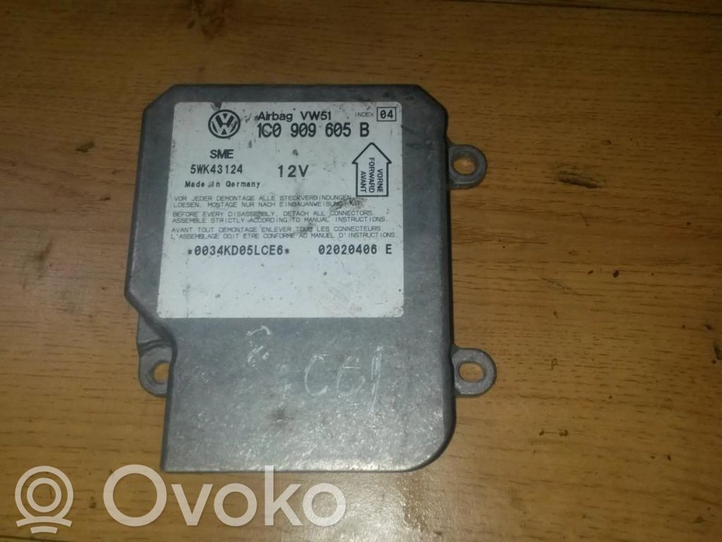 Volkswagen PASSAT B5.5 Centralina/modulo airbag