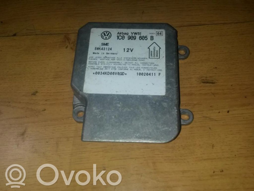 Volkswagen PASSAT B5.5 Centralina/modulo airbag